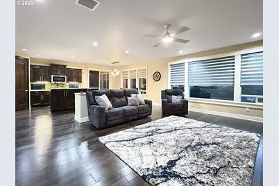 61072 Manhae Loop, Bend, OR 97702 - Photo 15