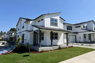 8613 NE 136th Ave, Vancouver, WA 98682 - Photo 3