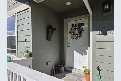 1660 NE Alameda Ave, Roseburg, OR 97470 - Photo 7