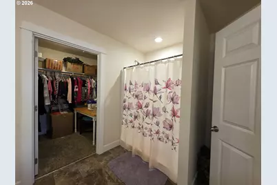 1660 NE Alameda Ave, Roseburg, OR 97470 - Photo 25