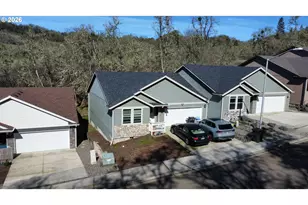 1660 NE Alameda Ave, Roseburg, OR 97470 - Photo 39