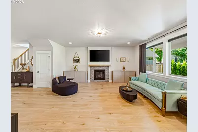 836 NE 17th Ave, Canby, OR 97013 - Photo 9