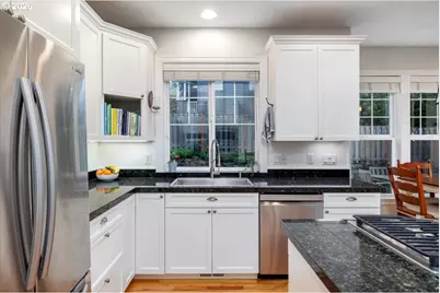 268 NW 93rd Pl, Portland, OR 97229 - Photo 15