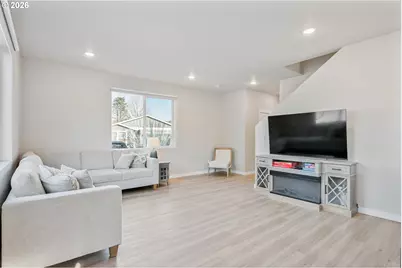 109 Hill Dr, Cathlamet, WA 98612 - Photo 3