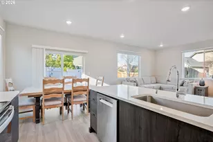 109 Hill Dr, Cathlamet, WA 98612 - Photo 11