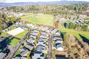 109 Hill Dr, Cathlamet, WA 98612 - Photo 37