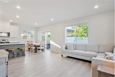 109 Hill Dr, Cathlamet, WA 98612 - Photo 7