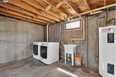 727 E 19th St, The Dalles, OR 97058 - Photo 33