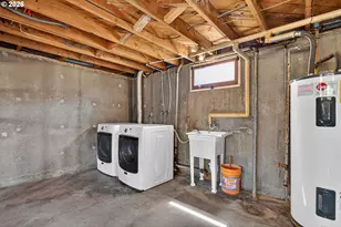 727 E 19th St, The Dalles, OR 97058 - Photo 33