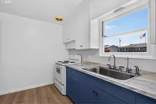 727 E 19th St, The Dalles, OR 97058 - Photo 19