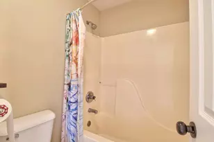 3229 N Meridian St, Newberg, OR 97132 - Photo 11