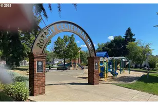 3229 N Meridian St, Newberg, OR 97132 - Photo 25