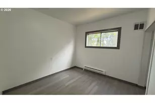450 Commercial St, Astoria, OR 97103 - Photo 5