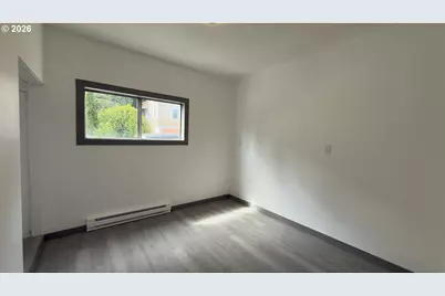 450 Commercial St, Astoria, OR 97103 - Photo 3