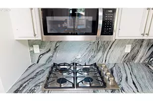 970 Hassett St, Brookings, OR 97415 - Photo 19