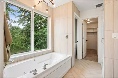 6220 SW 41st Ave, Portland, OR 97221 - Photo 27
