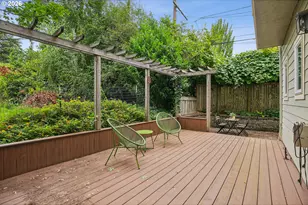 6220 SW 41st Ave, Portland, OR 97221 - Photo 35