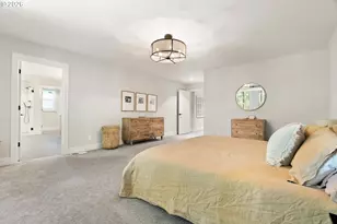 17484 Bryant Rd, Lake Oswego, OR 97035 - Photo 17