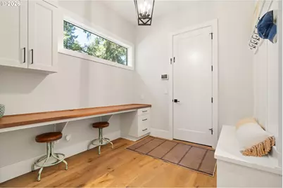 17484 Bryant Rd, Lake Oswego, OR 97035 - Photo 15