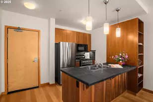 1130 NW 12th Ave, Portland, OR 97209 - Photo 11