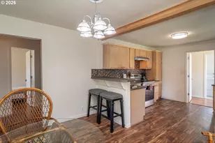108 SE Apple St, Oakland, OR 97462 - Photo 9
