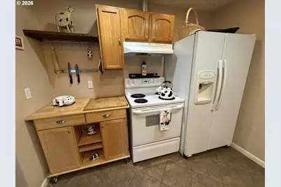[Address not provided], Eugene, OR 97404 - Photo 9
