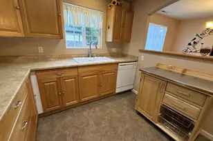 [Address not provided], Eugene, OR 97404 - Photo 7