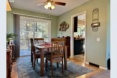 100 W Johanna Ct, Newberg, OR 97132 - Photo 7