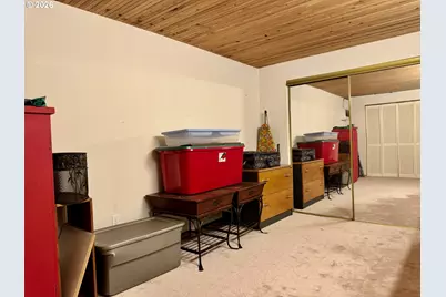 100 W Johanna Ct, Newberg, OR 97132 - Photo 23