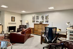 100 W Johanna Ct, Newberg, OR 97132 - Photo 17