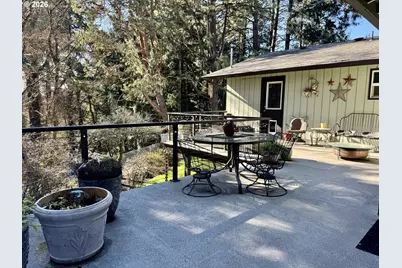 100 W Johanna Ct, Newberg, OR 97132 - Photo 25