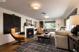 10950 S Aventine Ave, Portland, OR 97219 - Photo 11
