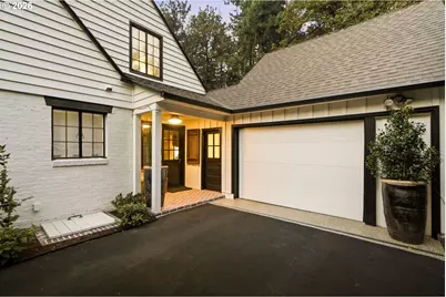 10950 S Aventine Ave, Portland, OR 97219 - Photo 41