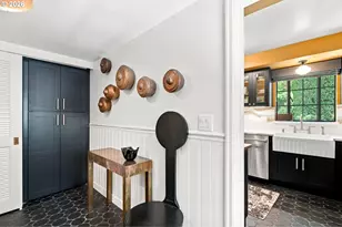10950 S Aventine Ave, Portland, OR 97219 - Photo 23
