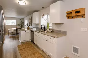 114 Red Row Rd, Kelso, WA 98626 - Photo 11