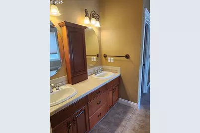 102 Sarah Bear Ln, Winston, OR 97496 - Photo 15