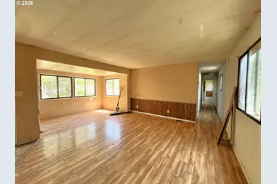90884 Hollywood Ln, Coos Bay, OR 97420 - Photo 21