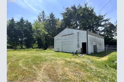 90884 Hollywood Ln, Coos Bay, OR 97420 - Photo 1