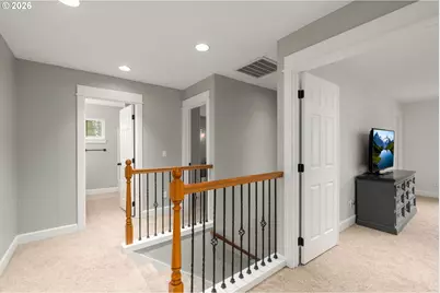 1921 NE 114th Ave, Portland, OR 97220 - Photo 17