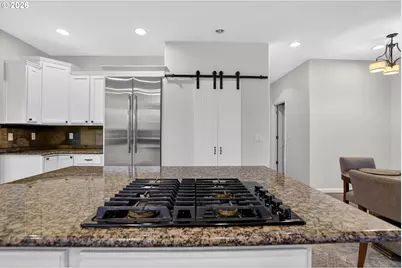 26250 S Milk Creek Cir, Mulino, OR 97042 - Photo 17