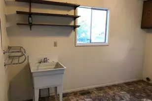 1649 NW Martin Ave, Roseburg, OR 97471 - Photo 23