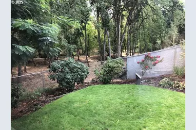 1649 NW Martin Ave, Roseburg, OR 97471 - Photo 27