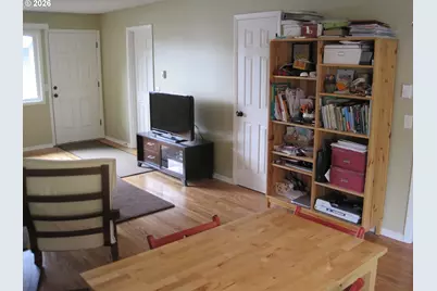 2404 E 13th St, Vancouver, WA 98661 - Photo 11