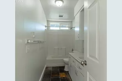 2404 E 13th St, Vancouver, WA 98661 - Photo 7