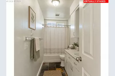 2404 E 13th St, Vancouver, WA 98661 - Photo 7