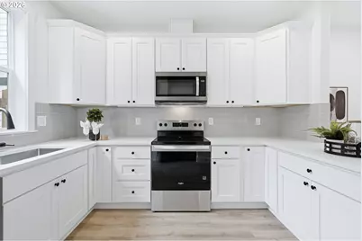 532 S Texas St, Portland, OR 97219 - Photo 17