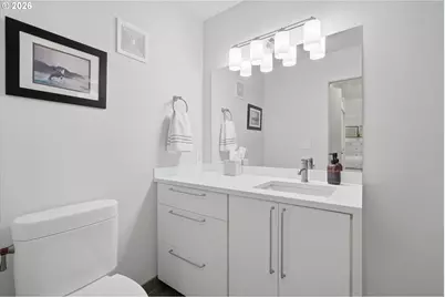 5250 S Landing Dr #304B1, Portland, OR 97239 - Photo 21