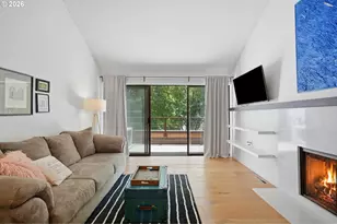 5250 S Landing Dr, Portland, OR 97239 - Photo 15