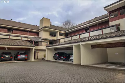 5250 S Landing Dr #304B1, Portland, OR 97239 - Photo 1