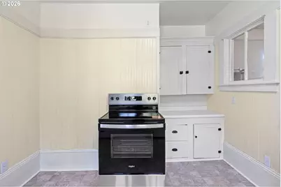 502 North Ave, Drain, OR 97435 - Photo 31